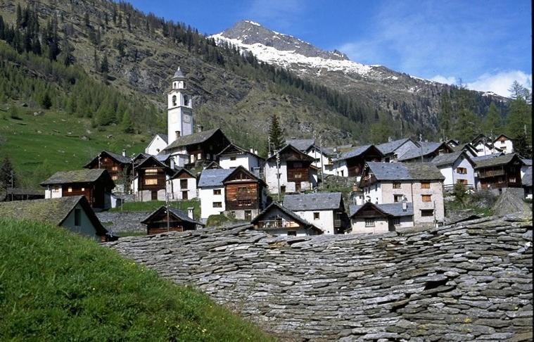 博斯克古林 吉欧万尼博斯科假日旅舍旅舍 外观 照片